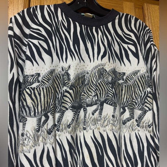 Vintage 80's Zebra All Over Print Oversized Women's Crewneck Sweatshirt Medium - Picture 2 of 5